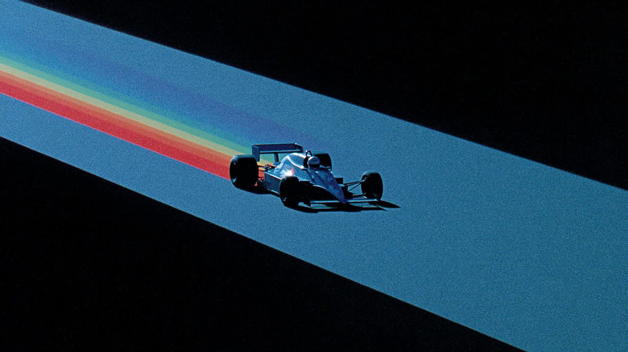 3. DESCRIPTION A Single Open Wheel Race Car Driving Through D 0539eedf 02c8 4fe4 A235 F9ce9b8b920b 1